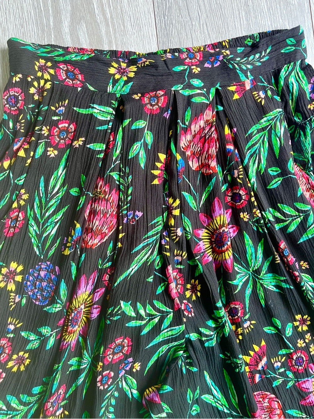 Patrons of Peace Floral Culottes Wide Leg Pants with Pockets Topical Resort M - Picture 8 of 13